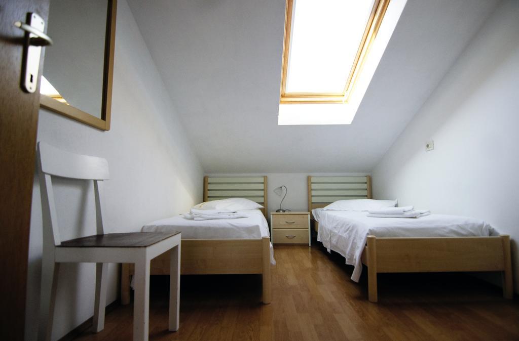 Apartments Ida Cres Εξωτερικό φωτογραφία